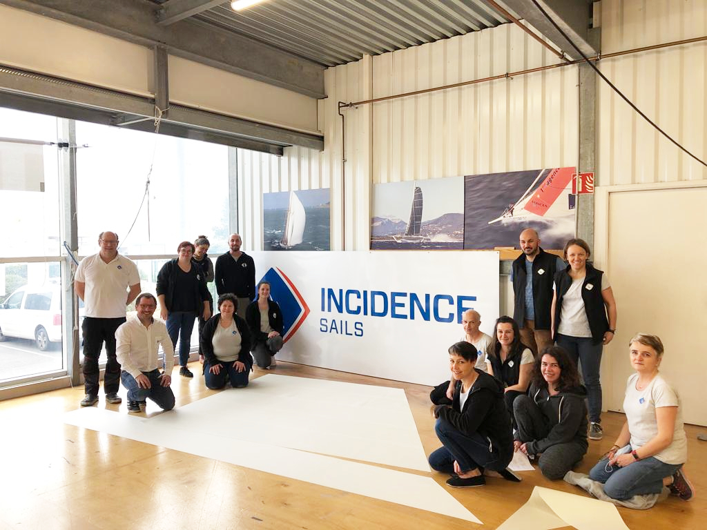 incidence_sails's tweet photo. Montage, hier, 23 février 2022, sur le plancher brestois d’Incidence, de la toute 1ère laize du nouveau jeu de voile de Moonbeam IV. La première d’une longue et authentique série…
#MoonbeamIV #Mariquita #authenticité #esthétique #performance #madeinfrance #poweredbyincidence https://t.co/JnraKoV4hA