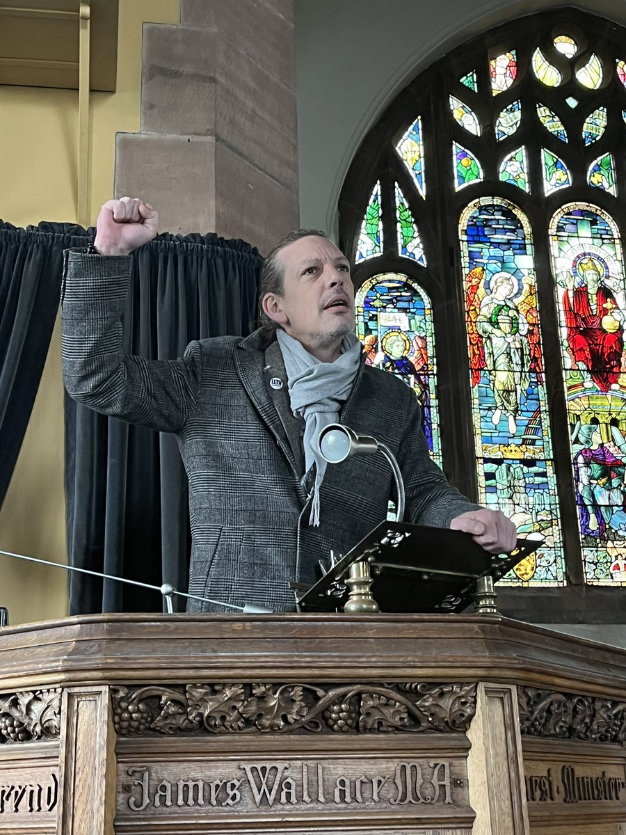 LiverpoolLiveTV's tweet image. We’ve been out and about today ‘preaching’ the good work of LLTV and networking with like minded ‘nutters’ ❤️🌈🙏 #LLTV #RedSofaSessions #local #liverpool #networking #church @NSGmagazinelive @Jjkrazy @FlorrieRadio @PlayMpac