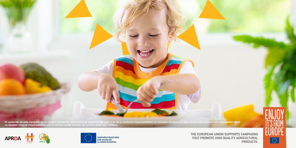 cutesolar_es's tweet photo. ¡Toma nota! 📝🥒 Gracias a su suavidad, textura y sabor, el calabacín suele ser la primera verdura preferida de los niños. ¡Añade calabacines de los invernaderos solares del sur de Europa a tus recetas y disfruta su sabor!

https://t.co/ADpkmQu9re
#CultivamosElSaborDeEuropa https://t.co/qgFUkmwOPP