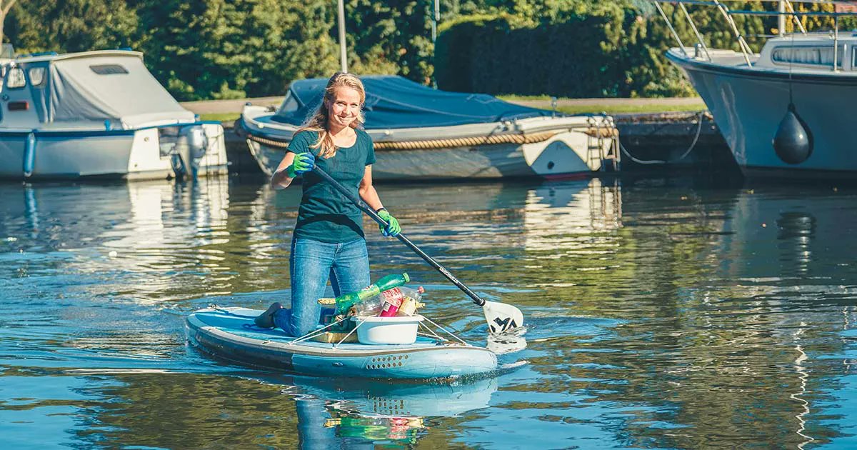 Samen wandelen en afval rapen, hardlopen en afval rapen of zelfs suppen en afval rapen. Je kan het zo gek niet bedenken. Alle beetjes helpen, op wat voor manier dan ook! Je favoriete activiteit uitvoeren en de natuur schoner maken, wie wil dat nou niet?