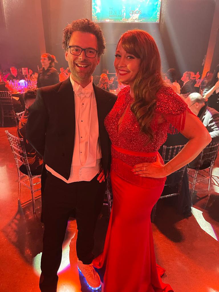 The Beauty Awards 2022 with @ASOS ♥️⁣ @BeautyMagUK
⁣
What an honour to be both nominated for an award with <a href="/hollywoodbrowzr/">Hollywood Browzer</a> and to also present the final award of the evening for Product of the Year, alongside my @BBCApprentice alumni @Inventor_Tom 👏🏻
⁣
#TheBeautyAwards2022