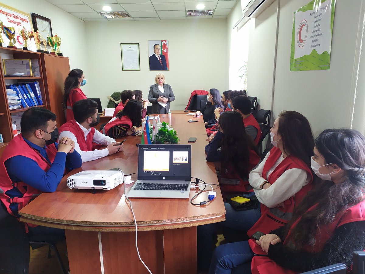 AzRedCrescent's tweet photo. On February 23, the #AzRC Sumgayit city branch held a monthly meeting of the Emergency Mobile Volunteer Group https://t.co/RdtwmLfHu9