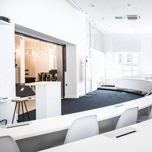 SmartyEventos's tweet image. Ayer preparamos la actividad de "Desactivación" para una de las principales Escuelas de Formación de negocios y  transformación digital💣

Más información en nuestra web: smartyeventos.es/desactivacion-…