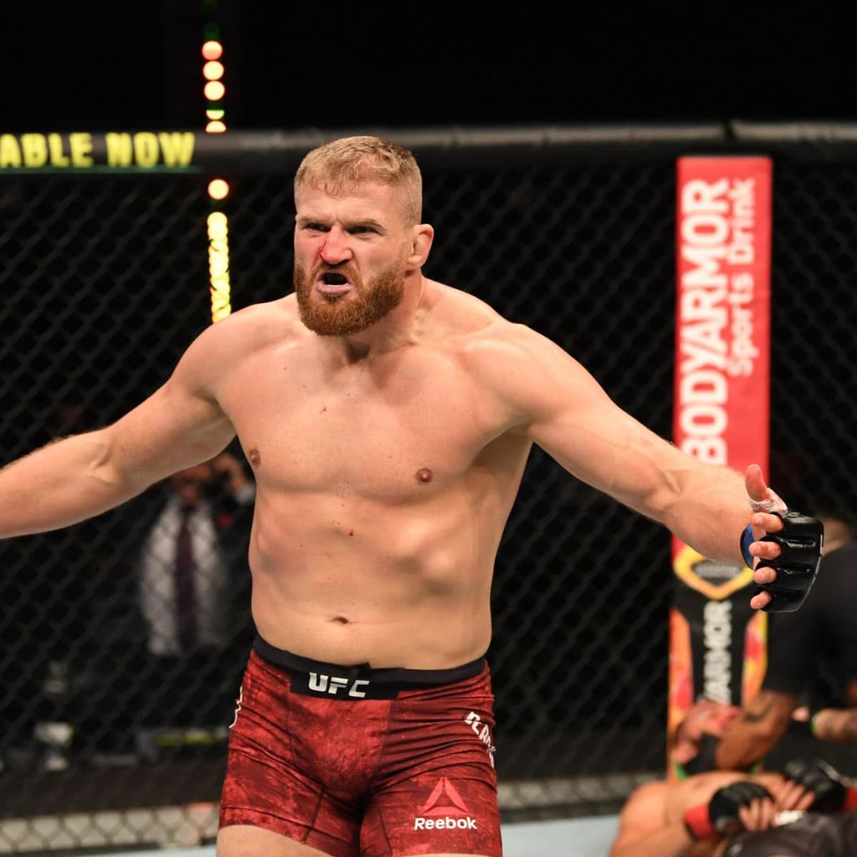  Happy 39th birthday to former UFC light heavyweight champion Jan Blachowicz!    