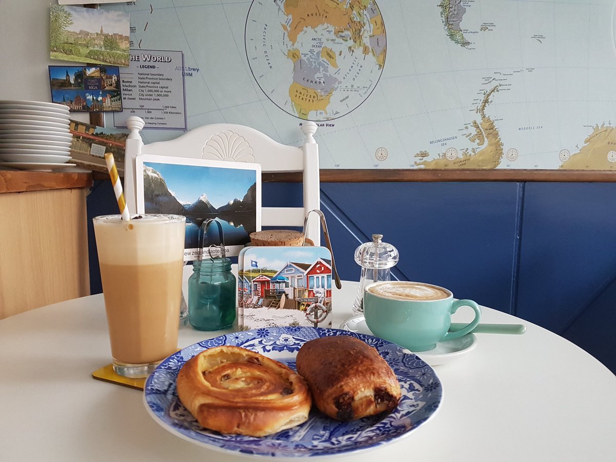 Postcards_Cafe tweet media