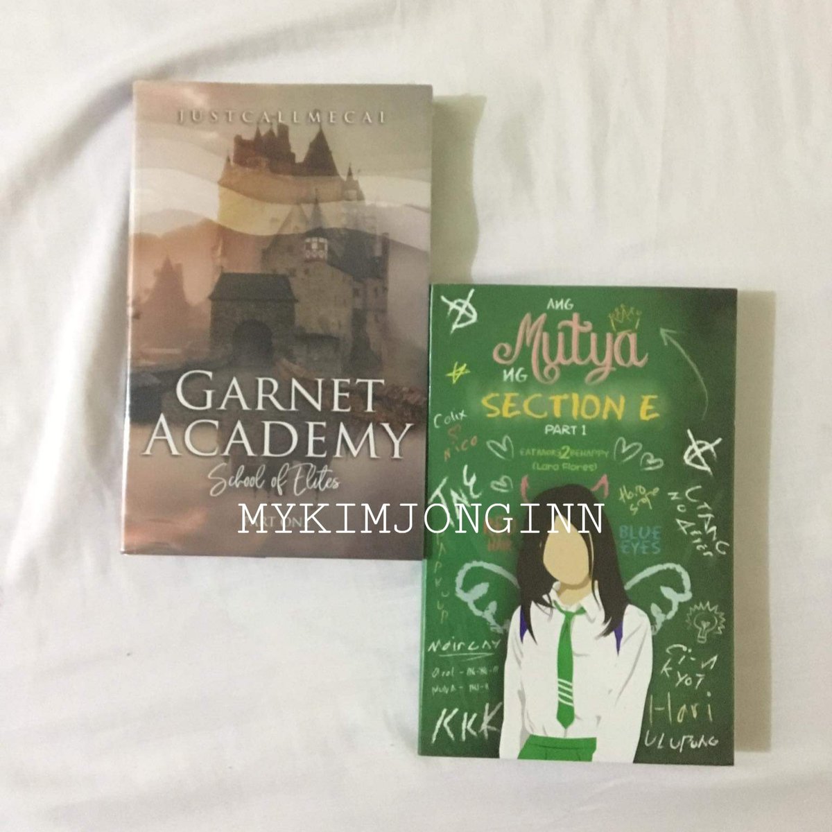 mykimjonginn's tweet photo. [ #ayasellz ] 
WTS LFB PH ONHAND 
wattpad books for sale ‼ 
see the prices sa third picture

NOTE: nakaplastic cover po sila 

tags ang mutya ng section e my husband is a mafia boss garnet academy books
#Wattpad #MHIAMB #AMNSE #GarnetAcademy https://t.co/qYsRxKHRec