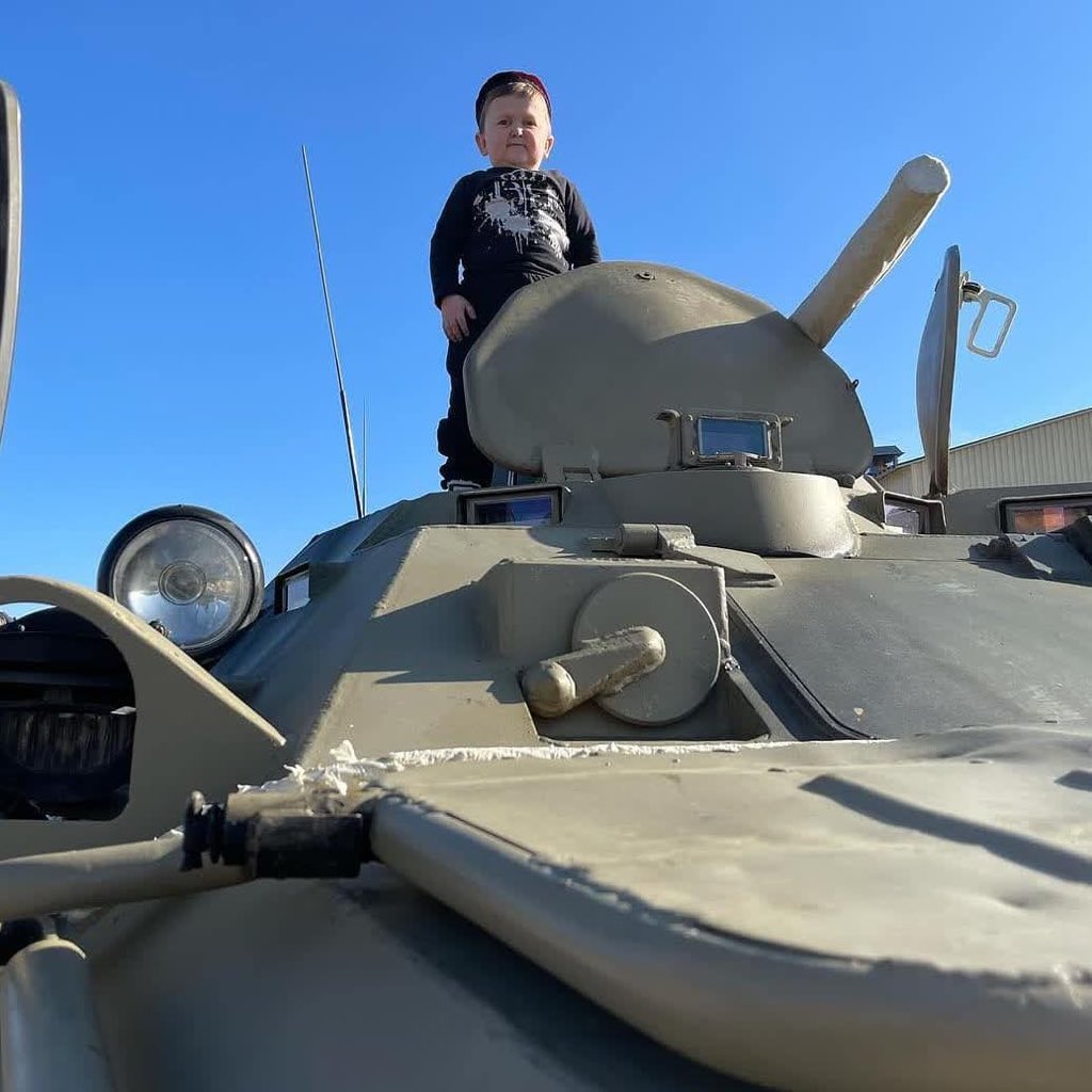 Hold the line 💎🤲💎🤲

We have our best man on the job