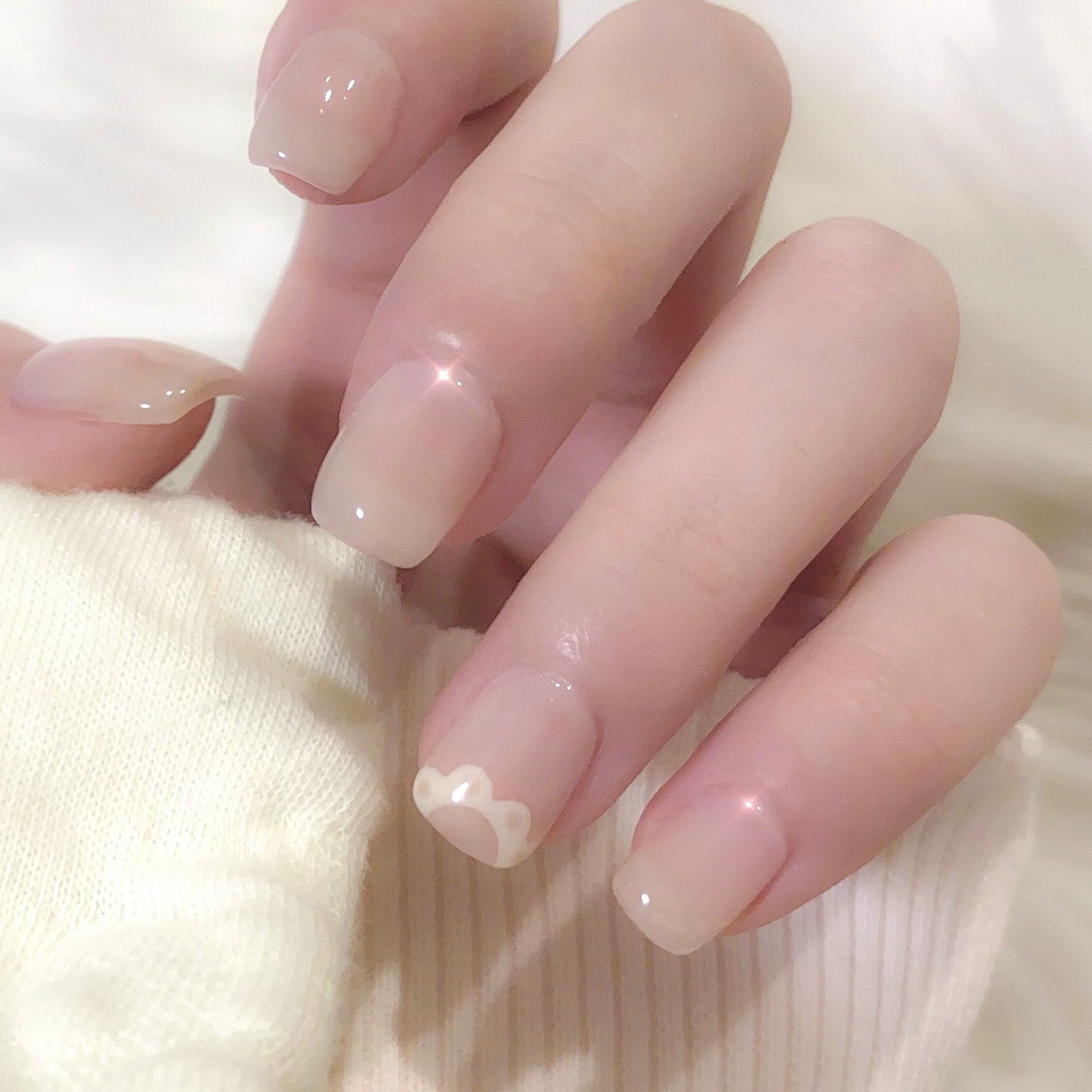 Twitter 上的 大谷 映美里 久しぶりにネイルいったよ うるうる肉球ネイル 薬指の爪に猫の手 可愛い T Co O7r4se7naw Twitter