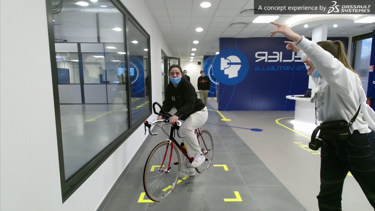 bikEpic3DS's tweet photo. I tried a bike in #AugmentedReality during the experiential track at #CampusFab. Come and try this #3DCustomization #3DEXPERIENCE and learn how #IndustrieDuFutur bridges experience and on-demand manufacturing. A #ConceptExperience by @3DSfrance's #3DEXPERIENCELab https://t.co/aAHDpgGzXZ
