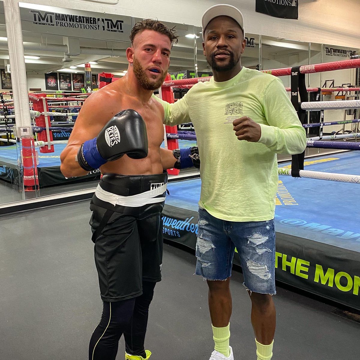 matteo10851521's tweet photo. Happy birthday 🐐💯 @FloydMayweather  @MayweatherPromo https://t.co/T5rWI9ze4h