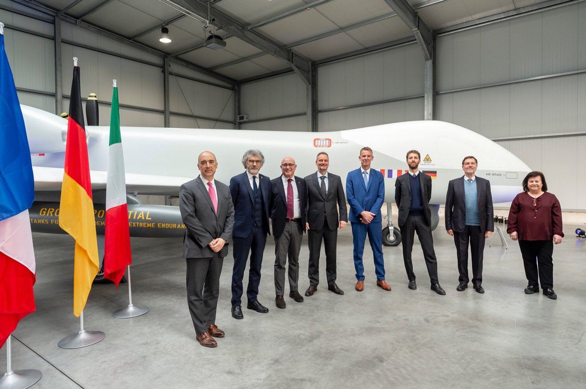 JeanBriceDumont's tweet photo. Thrilled by the signature of the Eurodrone program with our 3 partners , a major step for a stronger Europe of Aerospace and Defence, poised to be a success thanks to the commitment of our teams to serve our customers. #Eurodrone #WeAreOne https://t.co/MKmvMKjwZd