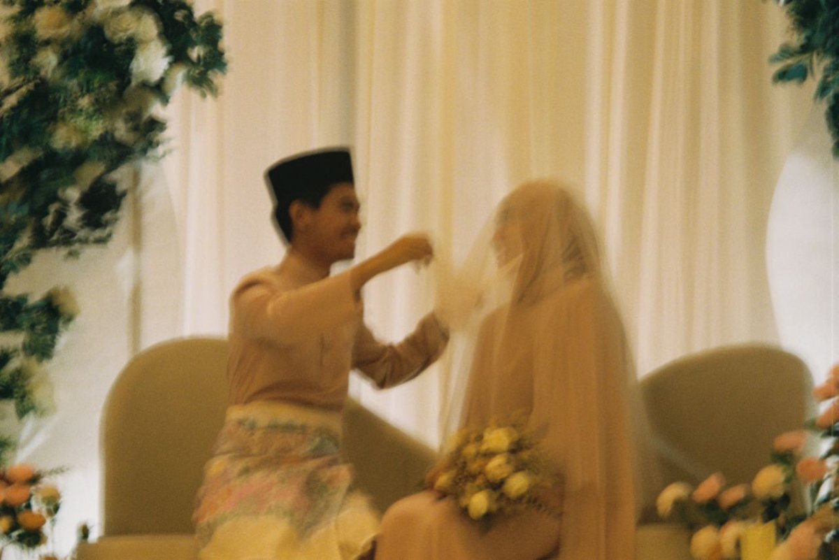 aniqnabil_'s tweet photo. #AdecadeWithyou on film Portra 400
πΈ : @papakipapo https://t.co/AcRAJUhGls