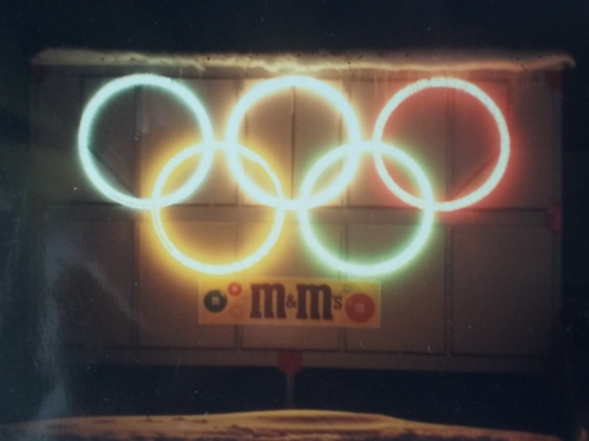 anthroposysteme's tweet photo. @veloevasion @StGermainLaye @univienna @eurovelo6 @skrapid @stadelavallois @France_Autriche 23/02/1992 Fin @SavoieMontBlanc @Olympics 
23/02/2022 @EUCouncil Arrêtons seule la Guerre des Couleurs ?
@Ukraine🥈1 вернуть мир спорт!
@Europe2022FR 🥇50🥈55🥉141 
@USAenFrancais🥇8🥈10🥉7
@KremlinRussia 🥇6🥈12🥉14 https://t.co/vYLKdK3cFV