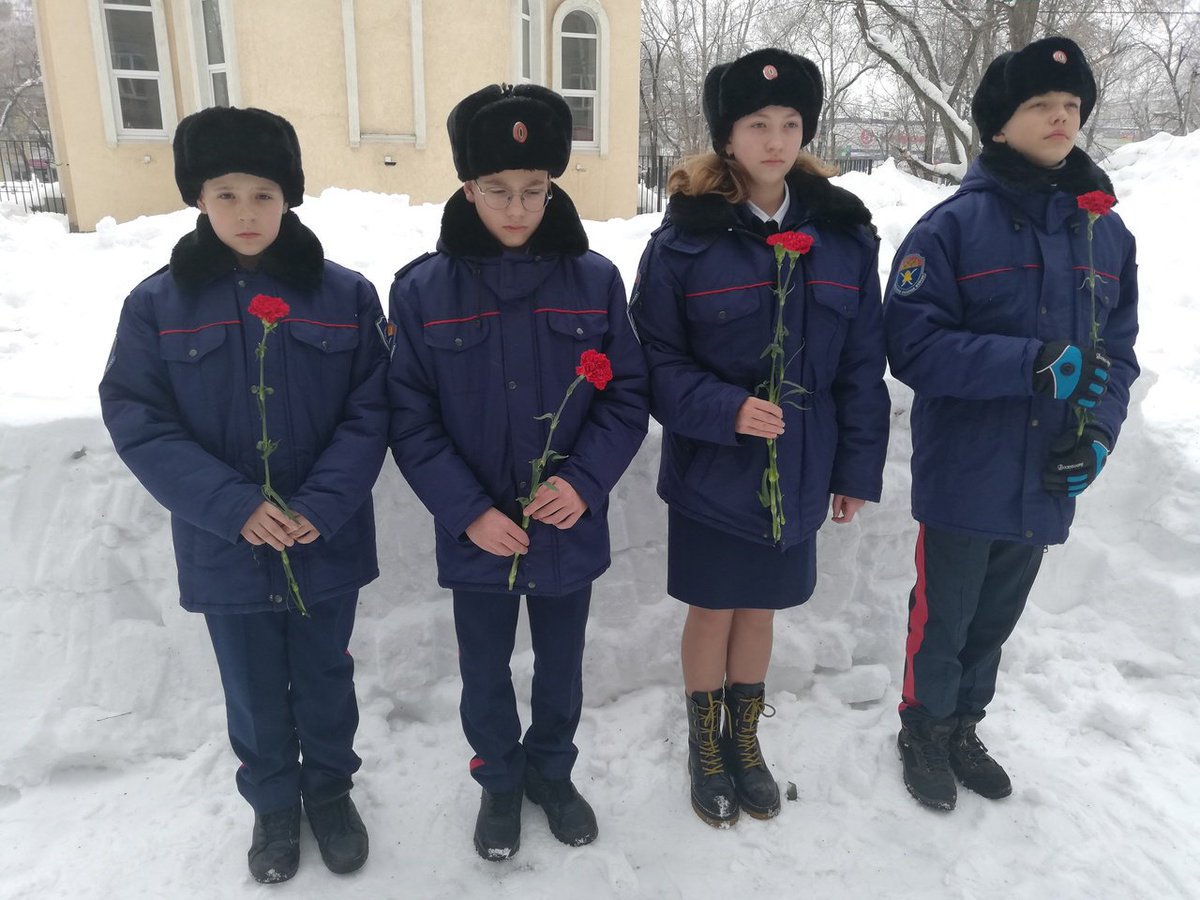 VVKO_ROSSIA's tweet photo. #кадетство_ВВКО

23 февраля отмечался День воинской славы России — День защитника Отечества. Он посвящен тем, кто служит или служил Родине. Кадетами Самарского казачьего кадетского корпуса, соблюдая традиции праздника, была организована Вахта памяти и… https://t.co/6kuuwes2Nd https://t.co/AVIBYI8QrD