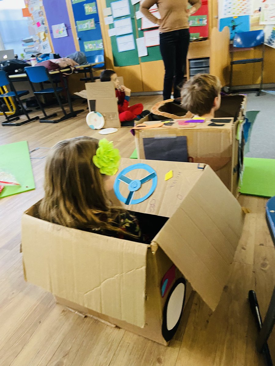 Spikey4771's tweet photo. The @SchoolStuttgart Sindelfingen PYP student council's Box Car Kino was a resounding success today . Bringing our community together through design ideas and student voice. https://t.co/d3gXfoQV11