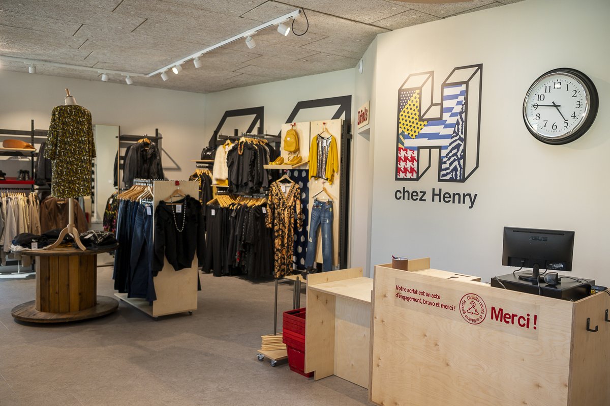 Chez Henry:
Ante un mercado de ropa de segunda mano en auge, la Cruz Roja Francesa ha puesto en marcha una nueva estrategia para desarrollar su actividad textil en todo el país.

red-social-innovation.com/es/solution/ch… #textil #Francia #Europa #innovacion #emprendimiento
