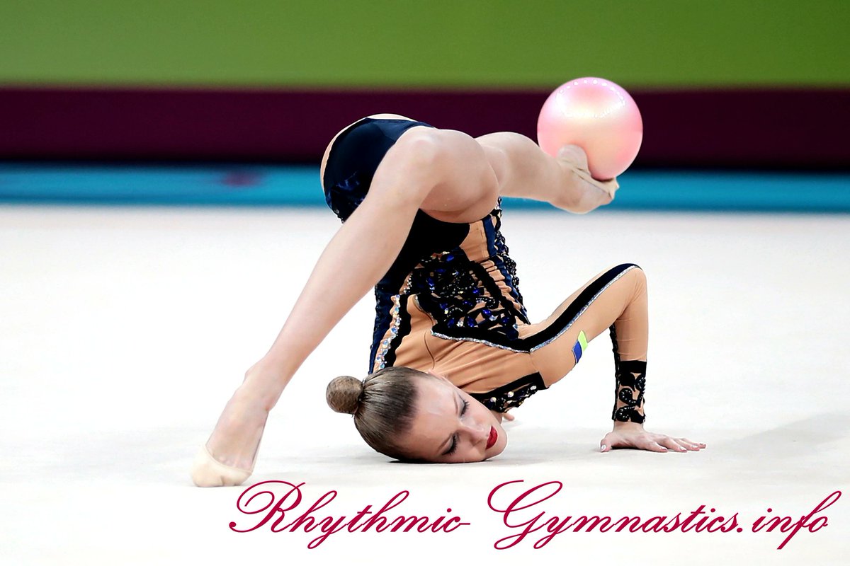 Rhythmic-Gymnastics tweet media