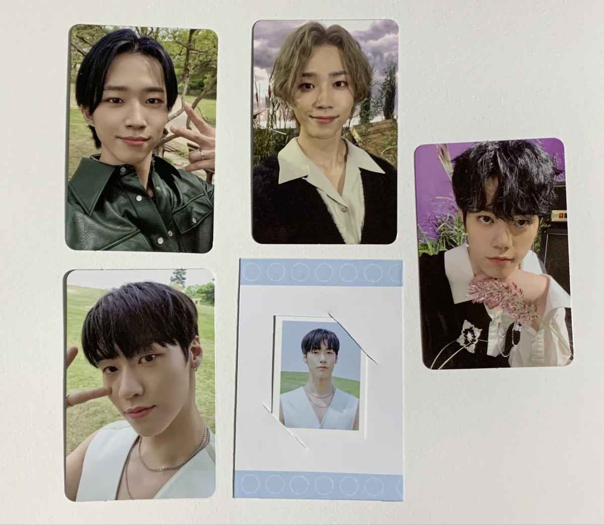 nfia_ela's tweet photo. [ WTS | LFB ] PH

Onhand N.Flying 
Man On The Moon &amp; Turbulence Inclusions

ID Card P40
Photocard P150

MOP: Gcach
MOD: syapi c/o

check thread for individual photo

🏷 jaehyun hweseung chahun dongsung wtb nfia nfie help rt #asknfia #nfiashop https://t.co/E7Q5wSSJw9