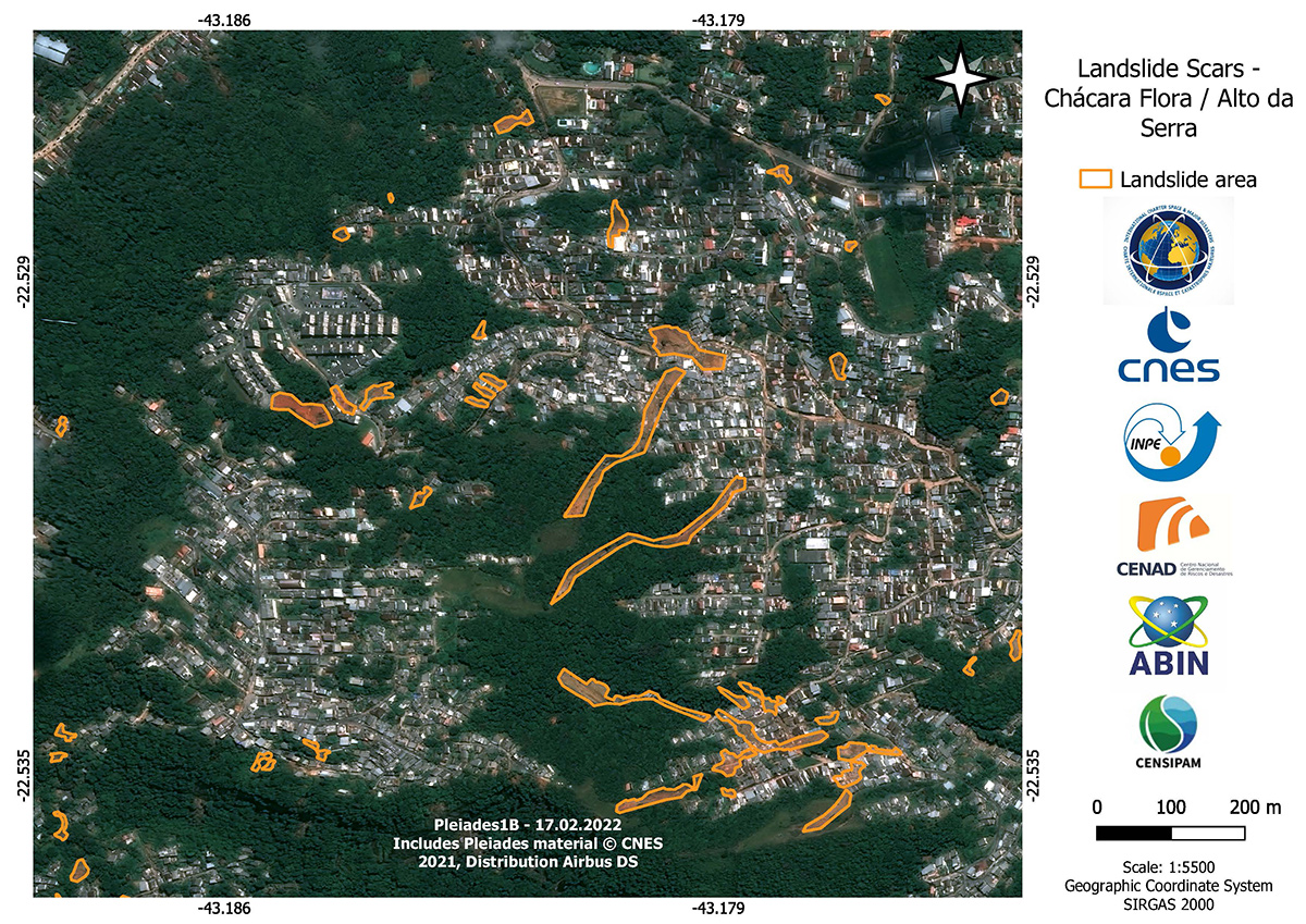 In these maps, #Pleiades and #CBERS4 imagery is used to estimate areas affected by landslides at #Petropolis in #Brazil: bit.ly/3uWeNSt