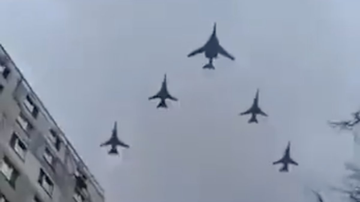 10 Photos and Videos From Russia's Invasion of Ukraine That Are Actually Fake dlvr.it/SKZSJX