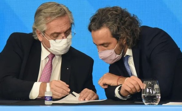 Mr_Bugman's tweet photo. -¿Ves? Acá es Ucrania.
-Ahhh....con razón, yo la buscaba con "h". https://t.co/3qRNxxTNkK