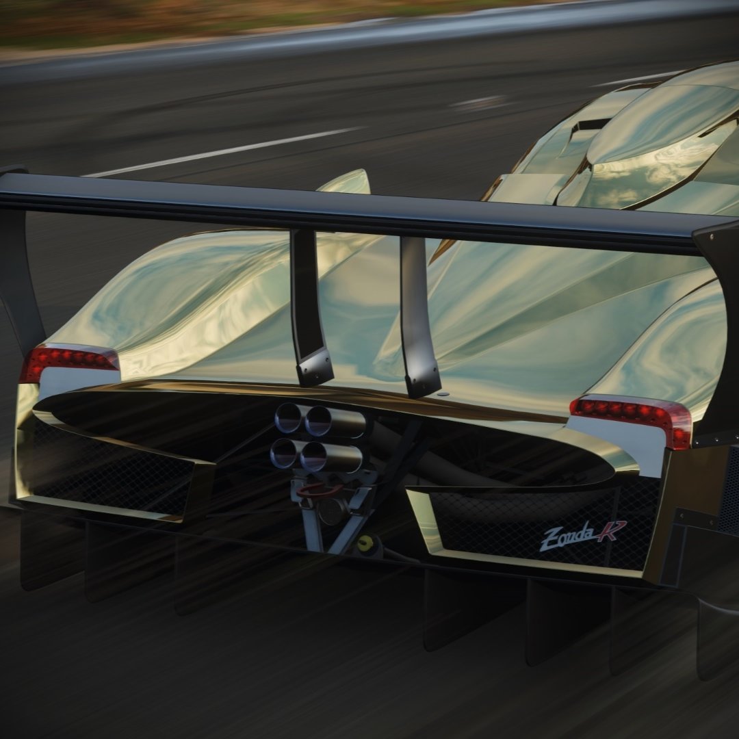 unnjitech's tweet photo. See my tail. The sexiest Hypercar I Pagani Zonda R - Forza Horizon 😍😍😍 #unnjitech #forzahorizon https://t.co/0Ia4CRelVi