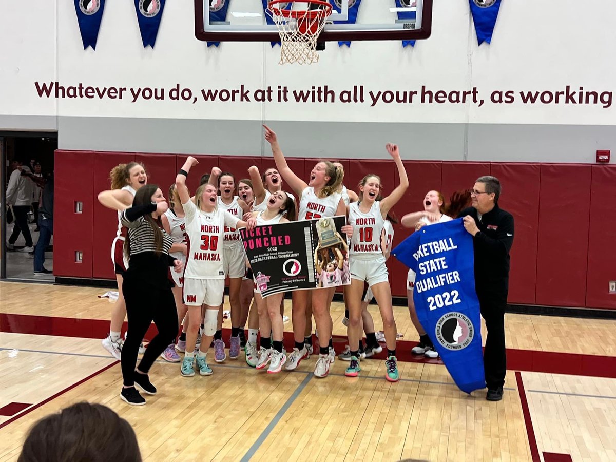 warhawkbarstool's tweet photo. Good morning 😤👀🥱 
#statebound https://t.co/3cEhxC0Ldq