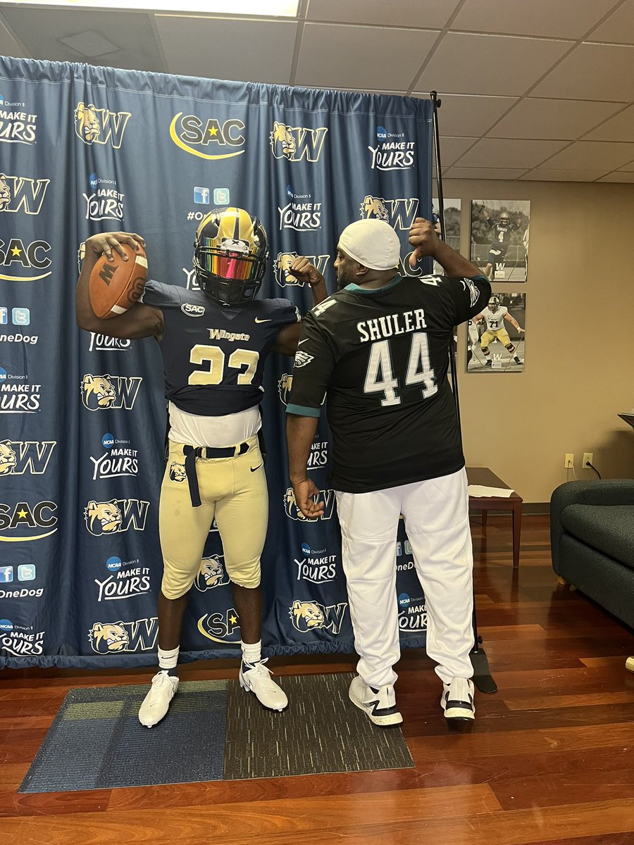 MatthewShuler7's tweet photo. Had an amazing visit yesterday at @WU_Bulldogs. Thank you @CoachChipka @Reich_WingateFB  @ClarkWUFB for your time and all the hospitality! https://t.co/WTVg1O2y6V