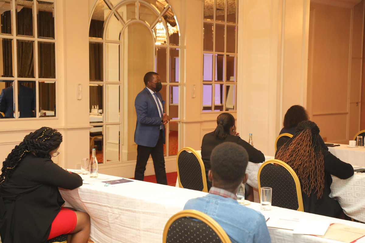 HudumaKenya's tweet image. ACCESS TO YOUR UNCLAIMED FINANCIAL ASSETS IS NOW EASIER.

Today, our CEO Mr. James Buyekane officially opened the @UFAAKenya  workshop. The workshop’s main focus is to equip the staff who will be working at the 5 Huduma Centres in Nairobi with information to serve the public.