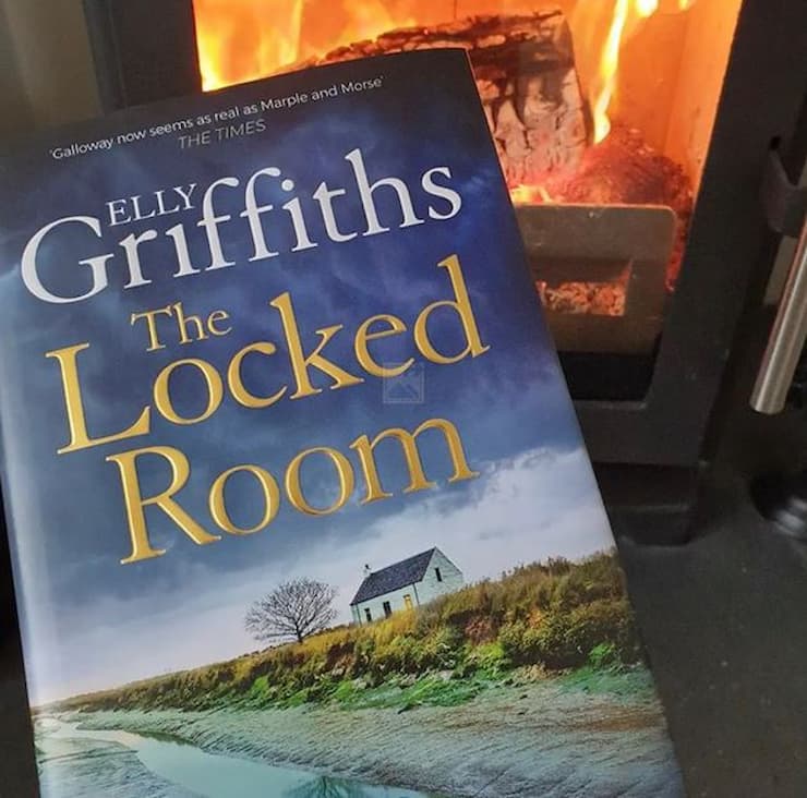 What a wonderful warm feeling and I don't just mean from the fire! Another great novel by @ellygriffiths 
Pop across to our website to place a reservation
bit.ly/3HiF5B1  @SuffolkLibrary @BungayTown @BHS_Academy #readingforpleasure #northnorfolk #crimenovels