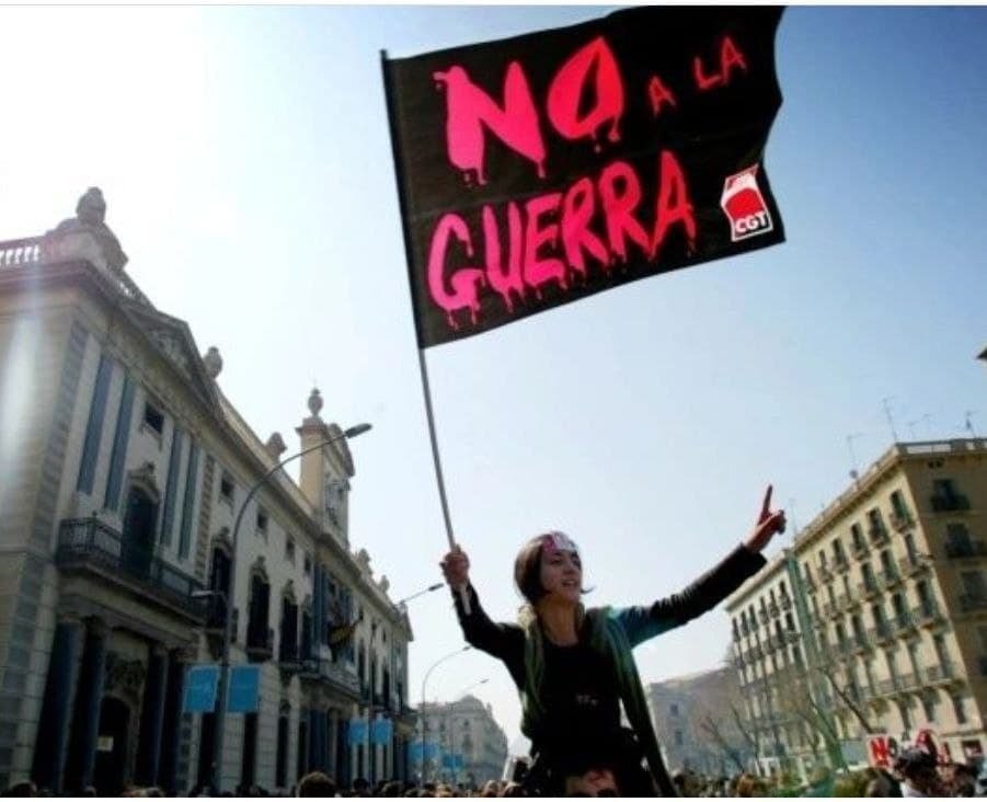 👎Maldita sean las guerras, los medios que las construyen, los lacayos y los canallas que las hacen y se beneficien de ellas". #NoALaGuerra
 
  🤦🏻‍♀️ Una vez más hay que gritar alto y claro 🌈 #NoALaGuerra
🖤❤