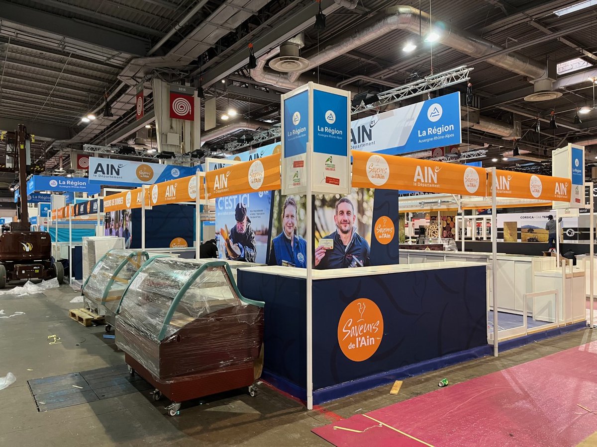 Notre marque #SaveursDelAin sera présente au Salon International de l'Agriculture à Paris ! Une belle vitrine pour tout le savoir-faire de nos adhérents et filières ! RDV sur le stand 3G130 dès samedi #SIA2022 #Agriculture #Gastronomie #SavoirFaire