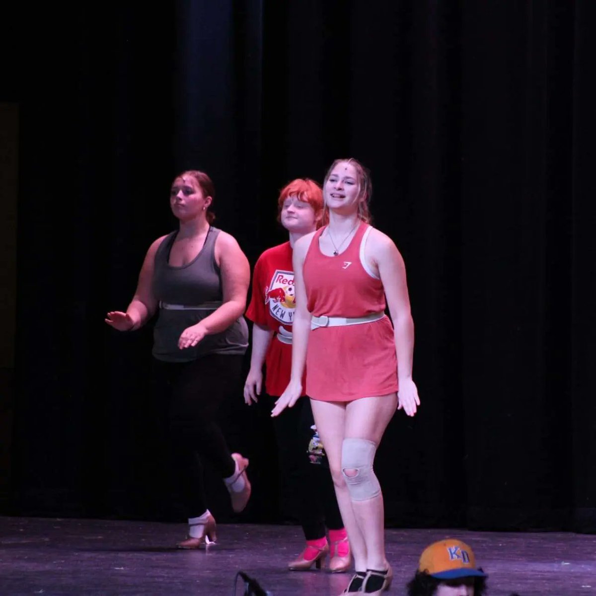 KDHSDramaClub's tweet photo. Kennard-Dale's 42nd Street opens a week from today! Our cast has been working incredibly hard as well as our pit and crew! And a special thank you to everyone who has helped to build these incredible sets! Be sure to buy tickets at https://t.co/LzwnYZ2zNb! Don't miss it!! https://t.co/zfVmOUhvC3