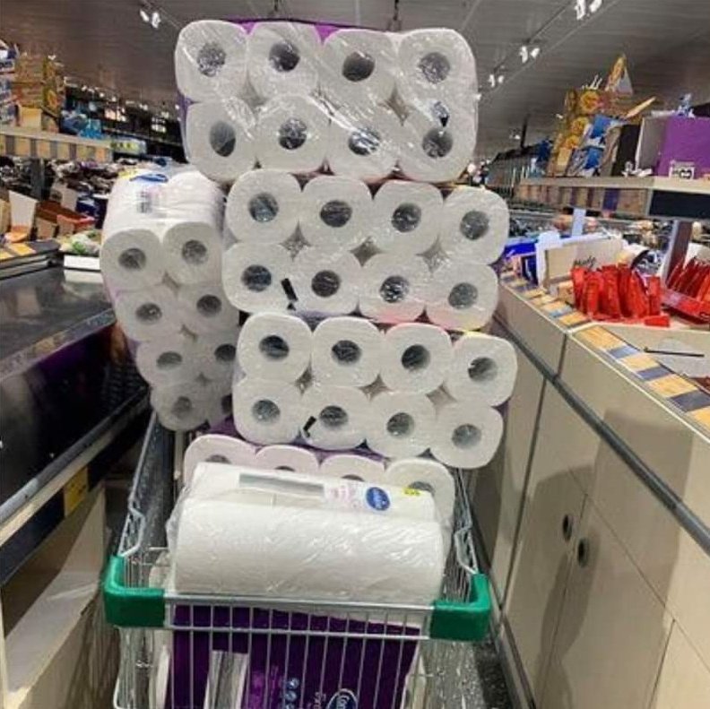 *Se desata una nueva guerra en Europa* Tampiqueños ridículos en SAMS: https://t.co/50WWxxkrwO