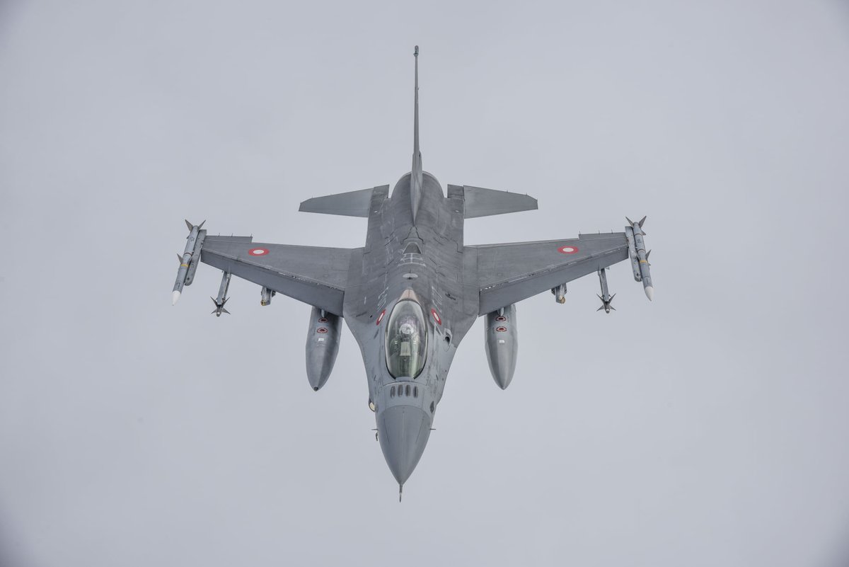 NATO_AIRCOM's tweet image. .@NATO fighters are patrolling the skies over @PLinNATO and @RomaniaNATO to ensure the security of Alliance territory. This increase to the Air Policing posture will help better protect Allied airspace following the Russian incursion into Ukraine
#WeAreNATO