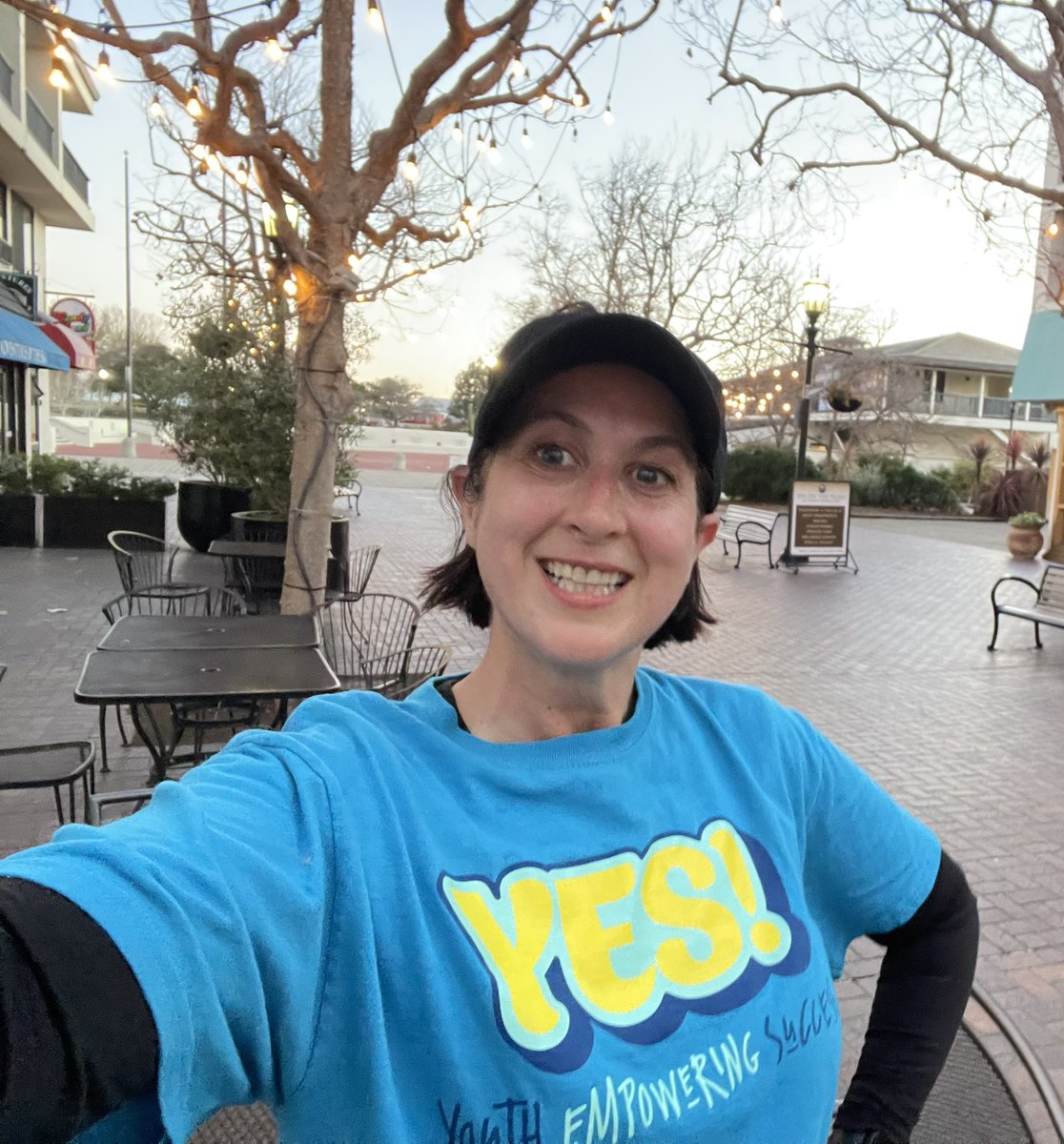 KernFYSCP's tweet image. Dedicating this early morning’s @CISCSymposium Fun Run to our YES! students in Kern County! When the voice of #fosteryouth is lifted up, we all rise together! Learn more about YES! at Friday’s 8am Leveraging Youth Voice session! #CISC2022