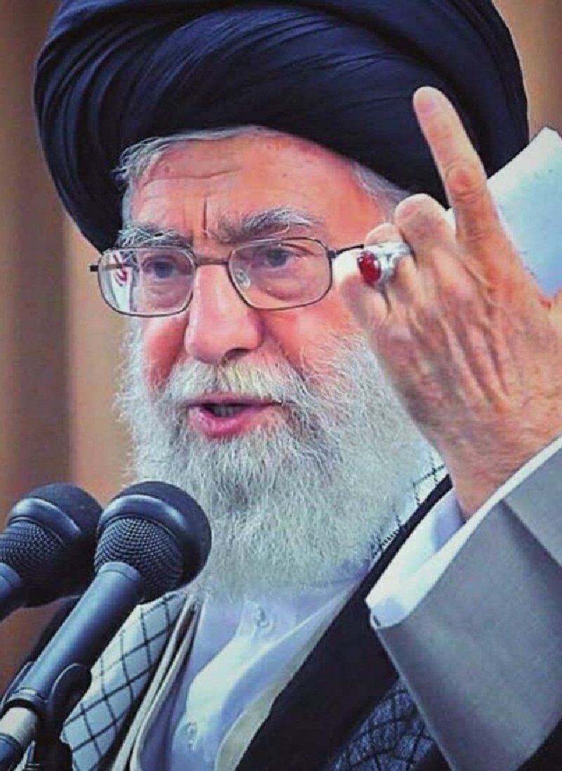 haj_haydar's tweet photo. ذلتِ مسئولین و آوارگیِ مردم اوکراین را دیدید؟
امنیتِ امروزِ ایرانِ ما🇮🇷 مدیون این مَرد است https://t.co/xRmDmy6gQH