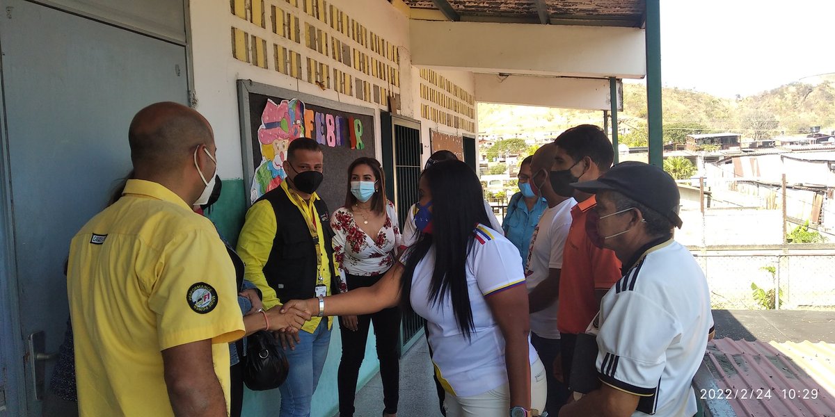 hoy recibimos al representante de defensoría del niño niñas y adolescentes del estado Aragua junto a la directora del CMDNNA del Munc.Ribas en el marco de celebración de los 22 Aniversario de la defensoría del pueblo .
#RibasVuelveASonreir   <a href="/juancarlospsuv/">Juan Carlos Sanchez</a>