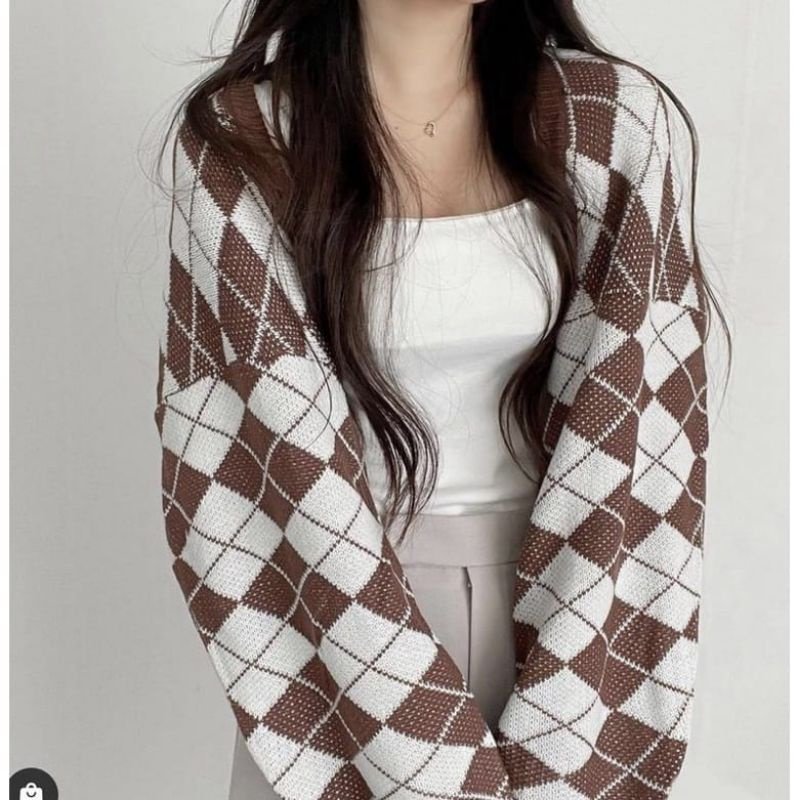 Beyouthiful_'s tweet photo. @aan__ Hai kak, numpang lapak yaaa
Segemes ini cardigan korean nyaaa start 65k an aja lohhhh udah dapet segemes iniii. Ada yg mau kuspill link oren nya gakk??? https://t.co/4xTXpUB4CG https://t.co/StCpkn9TLk