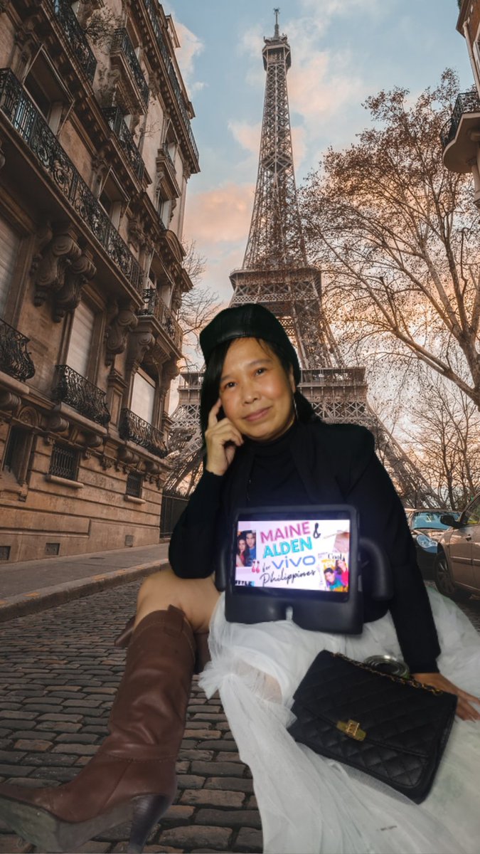 erlindadecastro's tweet photo. @AlDubADNTrends @Vivo_Phil @mainedcm @aldenrichards02 @officialaldub16 Bonjour ADN 💚
Yen from Paris 🗼
Je pense comment rentrer à la maison?
(I'm thinking how to get home?)🤔🤣
#ALDUBatADN345Weeks https://t.co/d2YS0vagAo