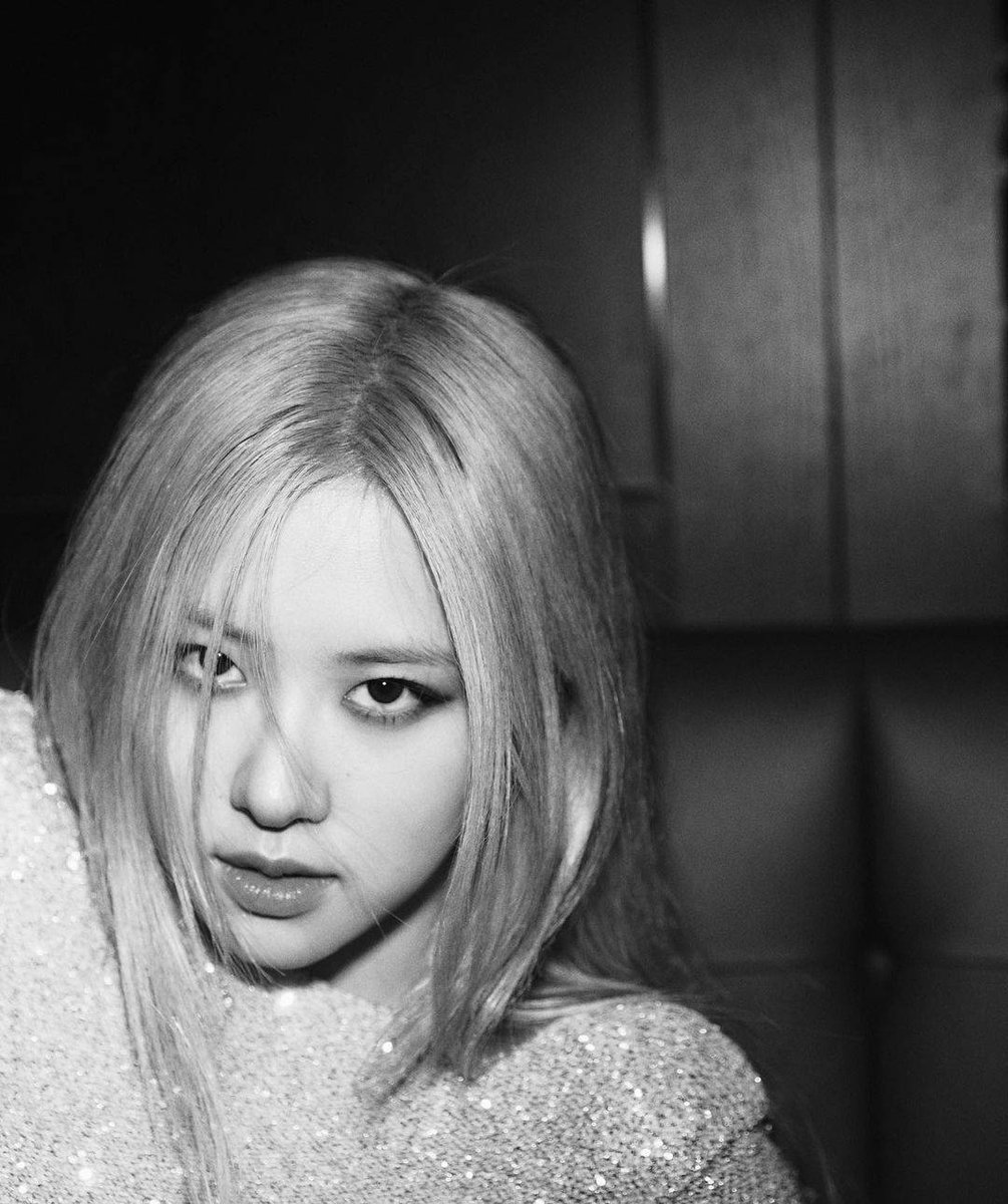 BLACKPINKBRASIL's tweet image. 🐿️ roses_are_rosie: @.ysl 

#ROSÉ @BLACKPINK