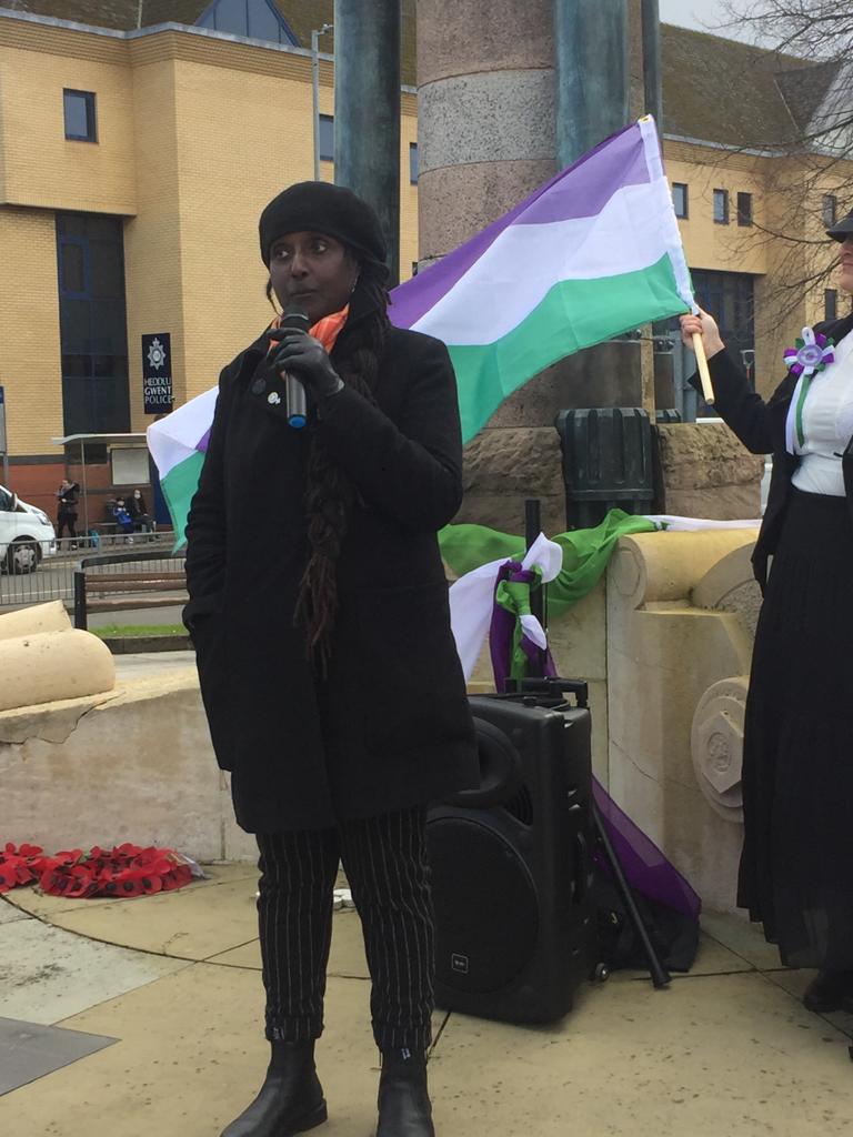 WomensRightsNet's tweet image. Sonya Douglas &quot;Stand on the TRUTH&quot; 💜💚💜
#WomenWillNotSubmit 
#JusticeForJen 
#CanIReadThis 
#Suffragette