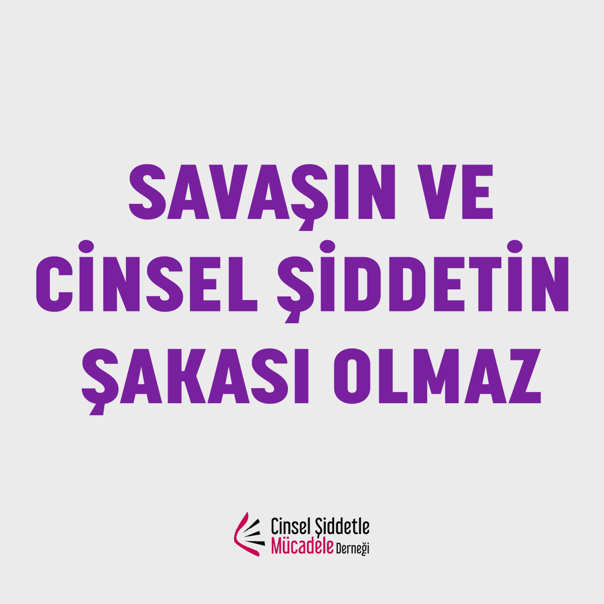 Ukrayna ve Rusya arasındaki savaş üzerinden sosyal medyada paylaşılan tecavüz şakaları eril şiddeti meşrulaştırmaya zemin hazırlayan söylemlerdir. Kullanılan dil toplumsal cinsiyet temelli şiddettir ve kadınlara yönelik gözdağıdır. Cinsel şiddetin şakası olmaz. #SavaşaHayır