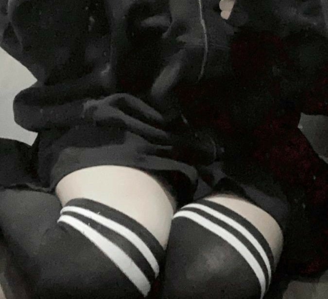 みわにいじめてもらえなくて飢えてるM男達これ見てしこしこしていいよ(^^)
 #M男  #S女  #調教