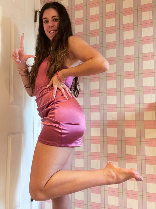 I love being a slave to @diamondanii . Dm me if you have any questions about serving Her.  Findom femdom<a class="tags" href="/tag/diamondanii">@diamondanii</a><a href="/tag/femdom"class="tags"><span>#femdom</span></a><a href="/tag/findom"class="tags"><span>#findom</span></a><a href="/tag/footworship"class="tags"><span>#footworship</span></a><a href="/tag/chastity"class="tags"><span>#chastity</span></a><a href="/tag/paypig"class="tags"><span>#paypig</span></a>