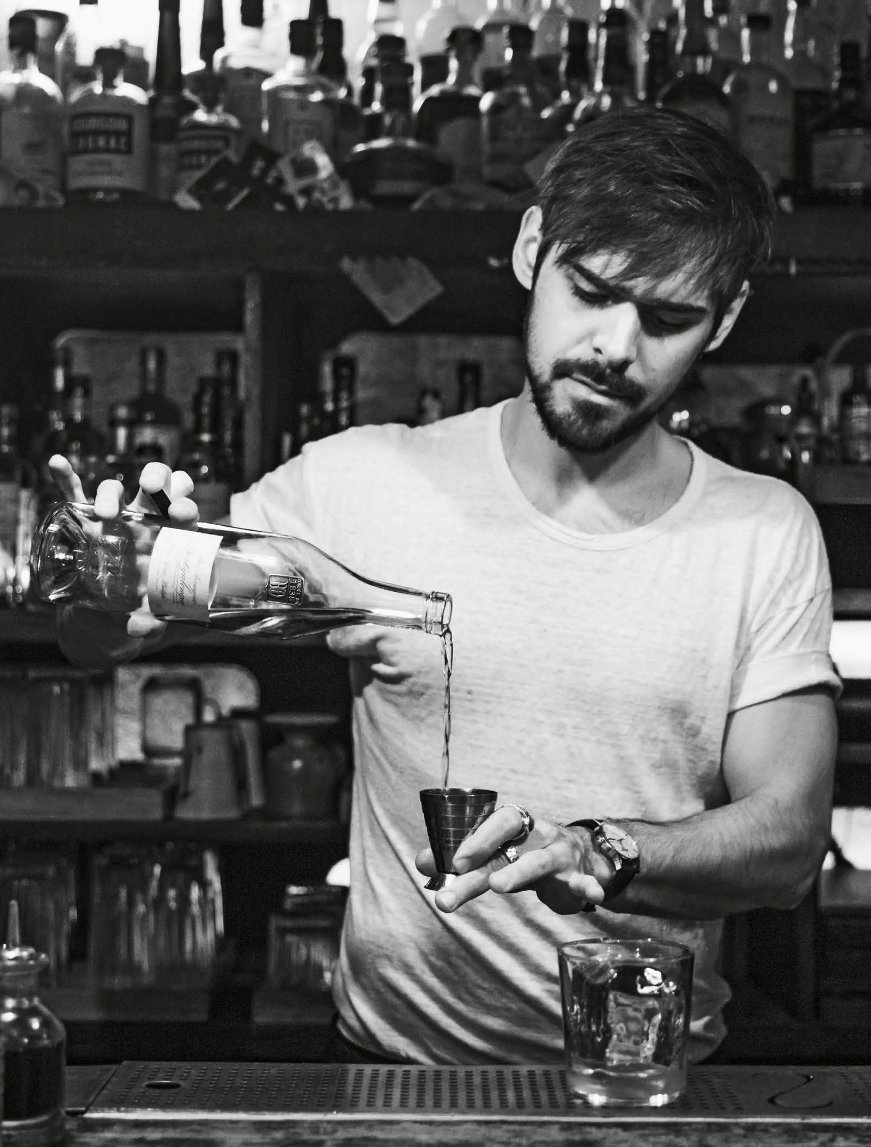 This #worldbartenderday we're celebrating Simon Chollet, partner at Symbiose in Bordeaux. Jason's lasting memory of his first-ever trip to Bordeaux was the Rum Old Fashioned Simon made: a perfect balance of Plantation Gran Anejio, Maple Syrup and Madeira Wine. photo: @sliceofpai_