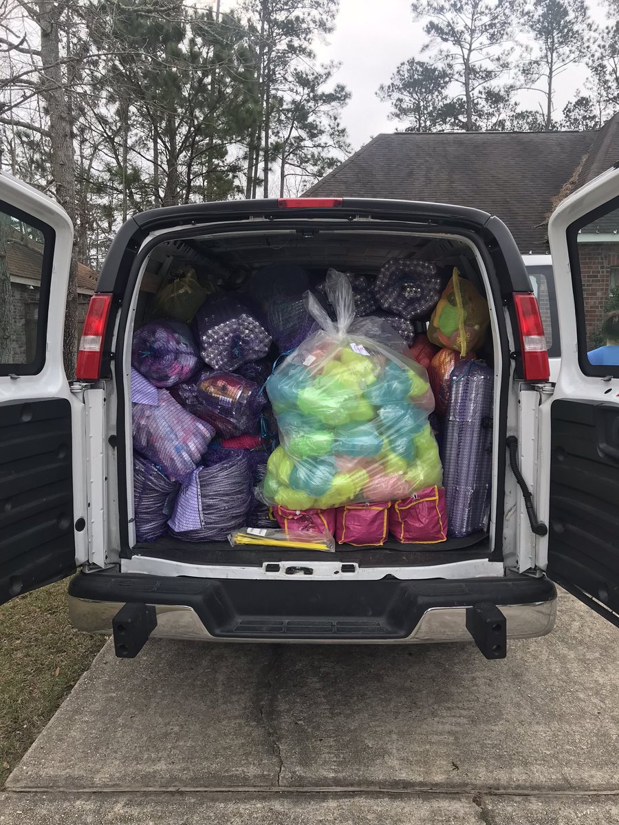 smc2of3's tweet photo. When your guy with the trailer doesn’t ride #Morpheus, you have to make other transportation arrangements.
#UHaul #IThrow
@rocky_1222 @jsmitty101485 @angrycapri @PodOfGeauxld @GeauxldMike https://t.co/l1G6uhjf7v