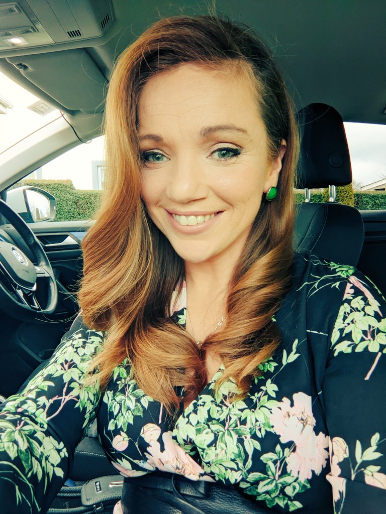 electricginger's tweet image. Graduation day!!! #deafinterpreter