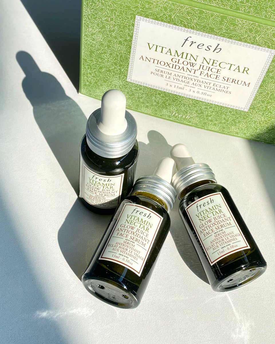 noeylamai's tweet photo. Fresh x Sundae Kids🍋 น่ารักมากกก โปรตอนนี้ คือดี ของแถมน่ารักสุดๆ ซื้อ Vitamin Nectar Serum Trio เซท 3 ขวด ราคา 2,950.- ได้ Pouch สุดคิ้วท์ ไว้ใส่สกินแคร์ คสอ. ไปเลย โปรนี้สำหรับซื้อที่เคานเตอร์ Fresh ทุกสาขา หรือทาง Line เท่านั้นนะ #MyFreshBoost #FreshLoveTH https://t.co/0IEVe9jJCg