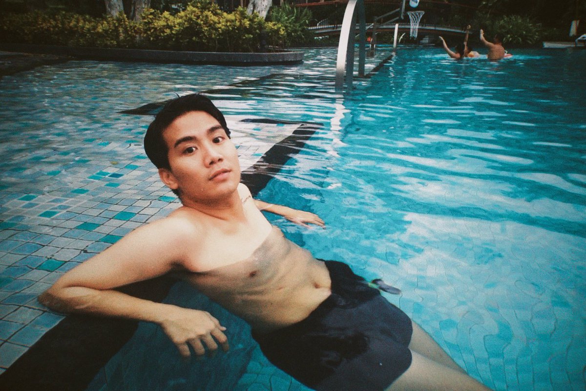 ThanaminV's tweet photo. Good night 🌈 https://t.co/hnG7myt8hA
